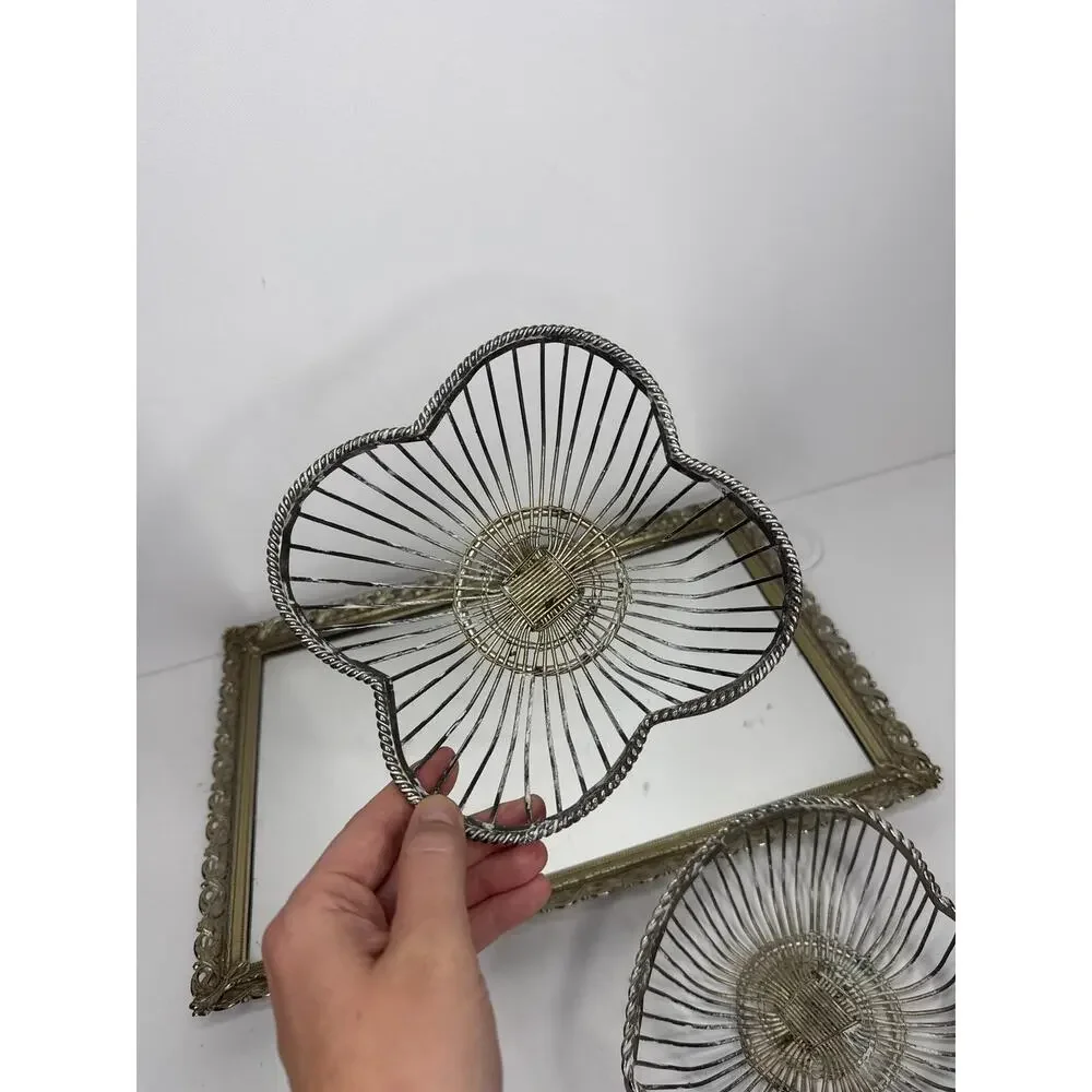 Vintage Silver Plated Bowl / Baskets Set Of 2, jewelry Catchall , silver heart